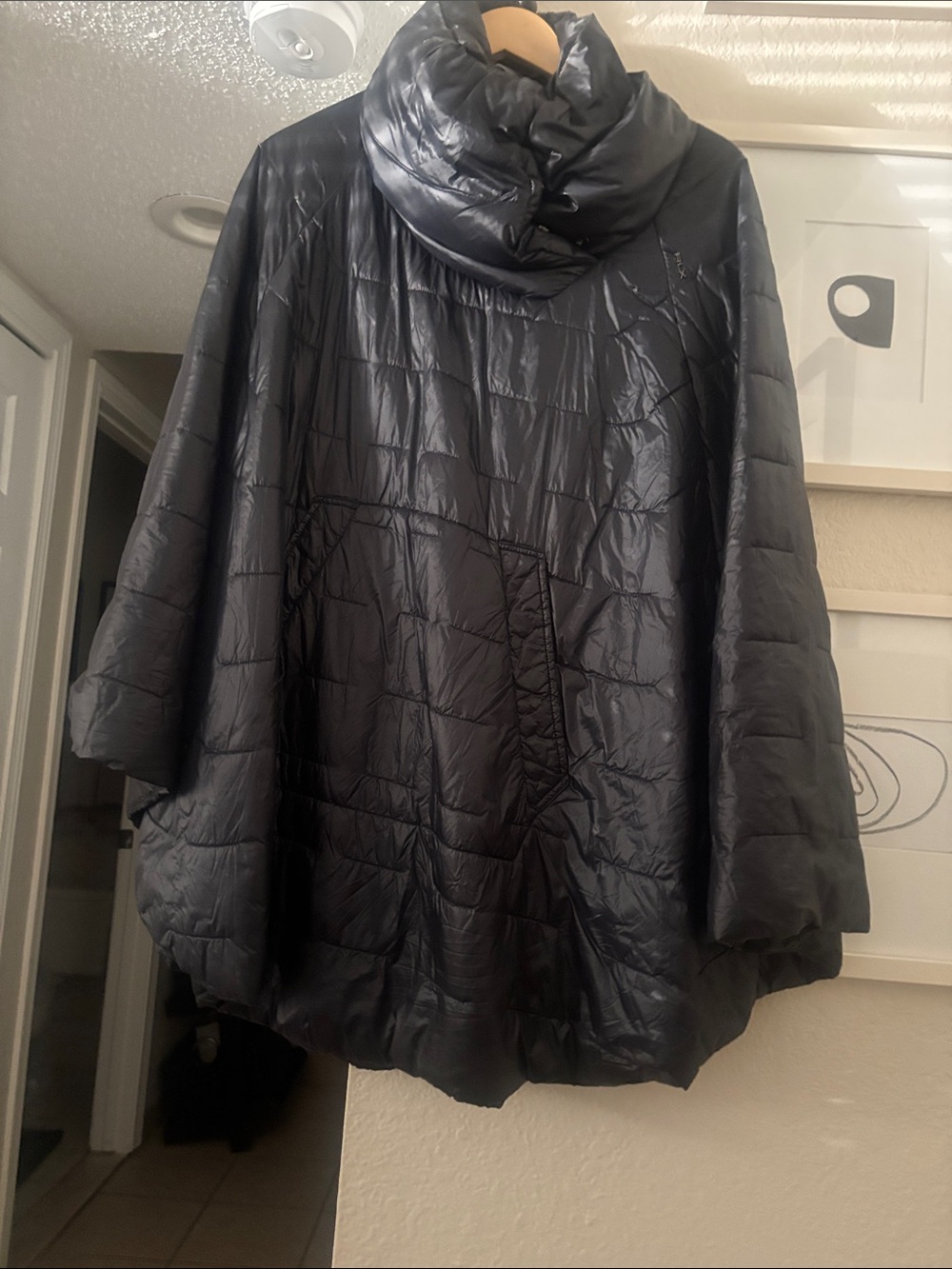 Lightweight Quilted Poncho Coat - Black